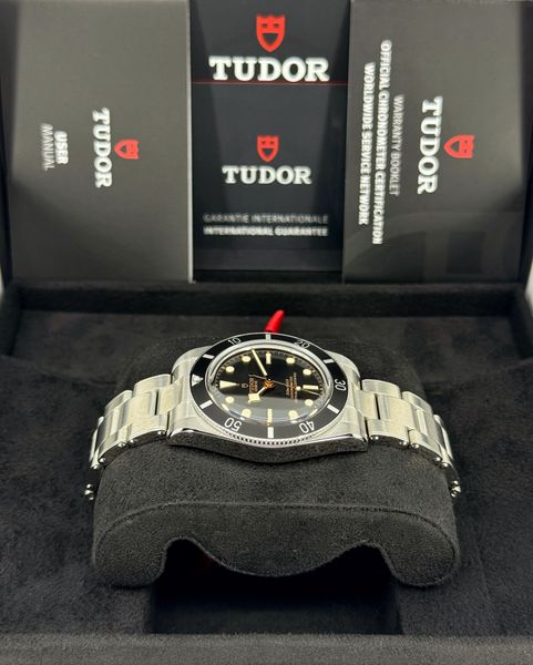 Tudor Black Bay 54 M79000N-0001